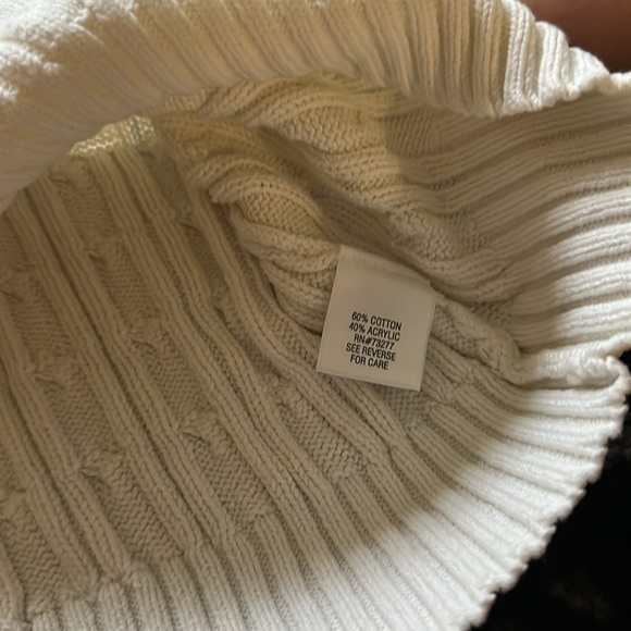 Sonoma Cream V-Neck Sweater for Women - Picture 7 of 7